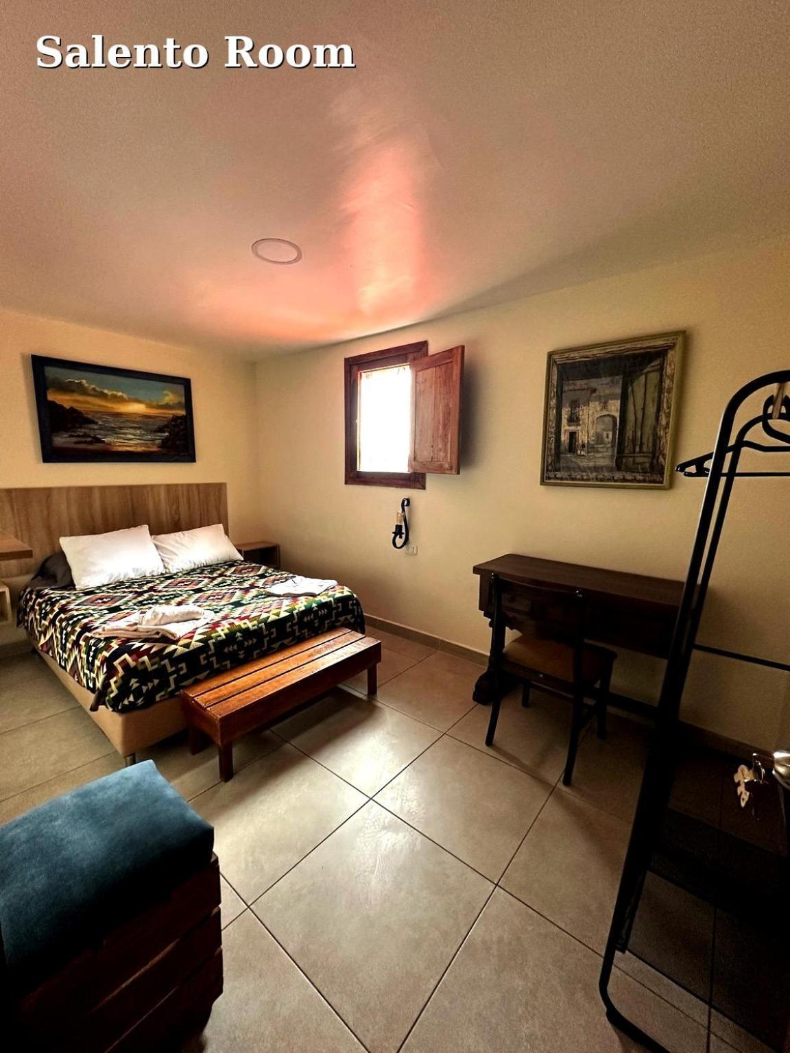 Hostal El Quinde Саленто Экстерьер фото